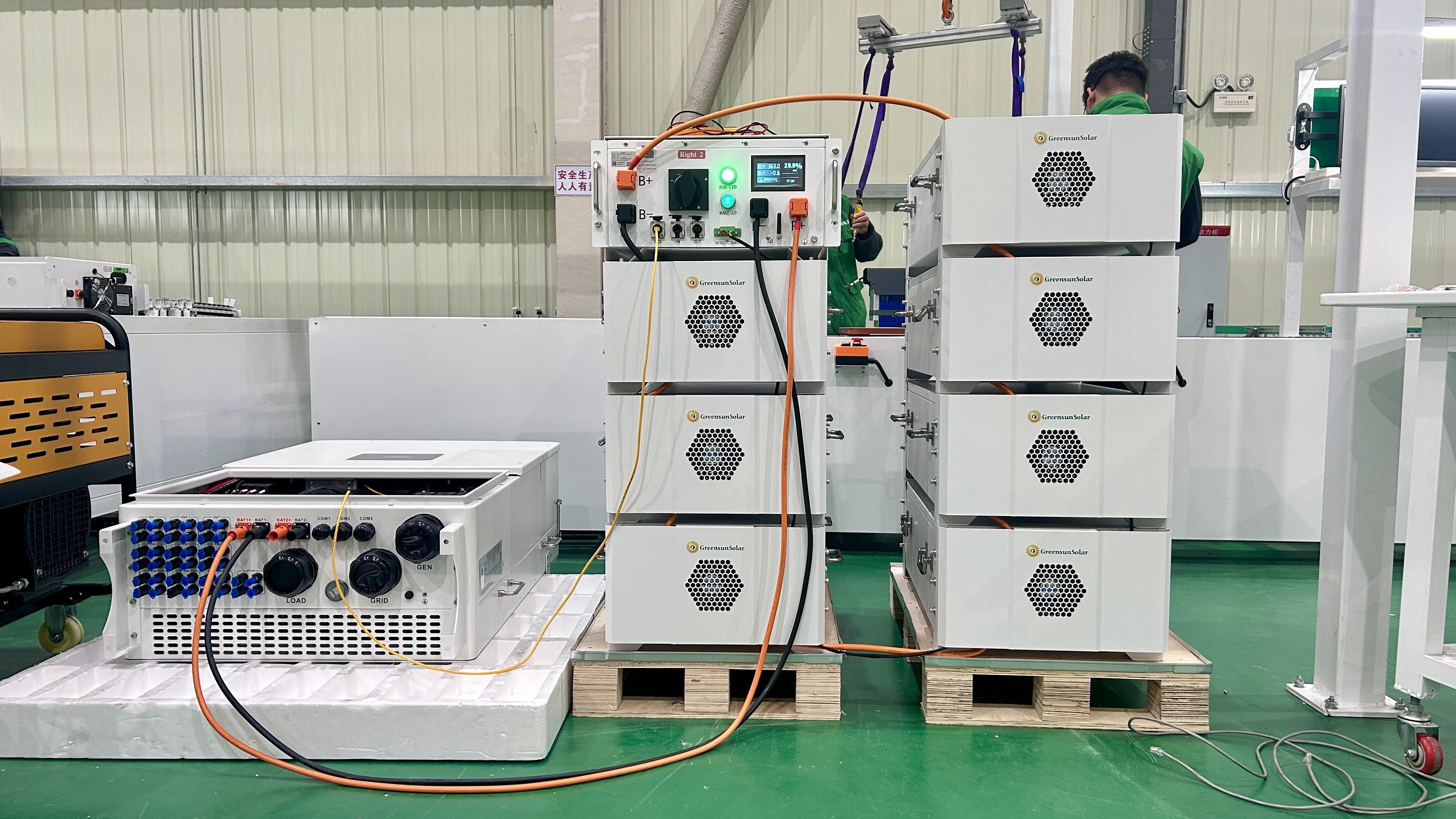 Deye Commercial Hybrid Inverter 60-80kW Generator Compatible Factory Price for Commercial ESS Projects