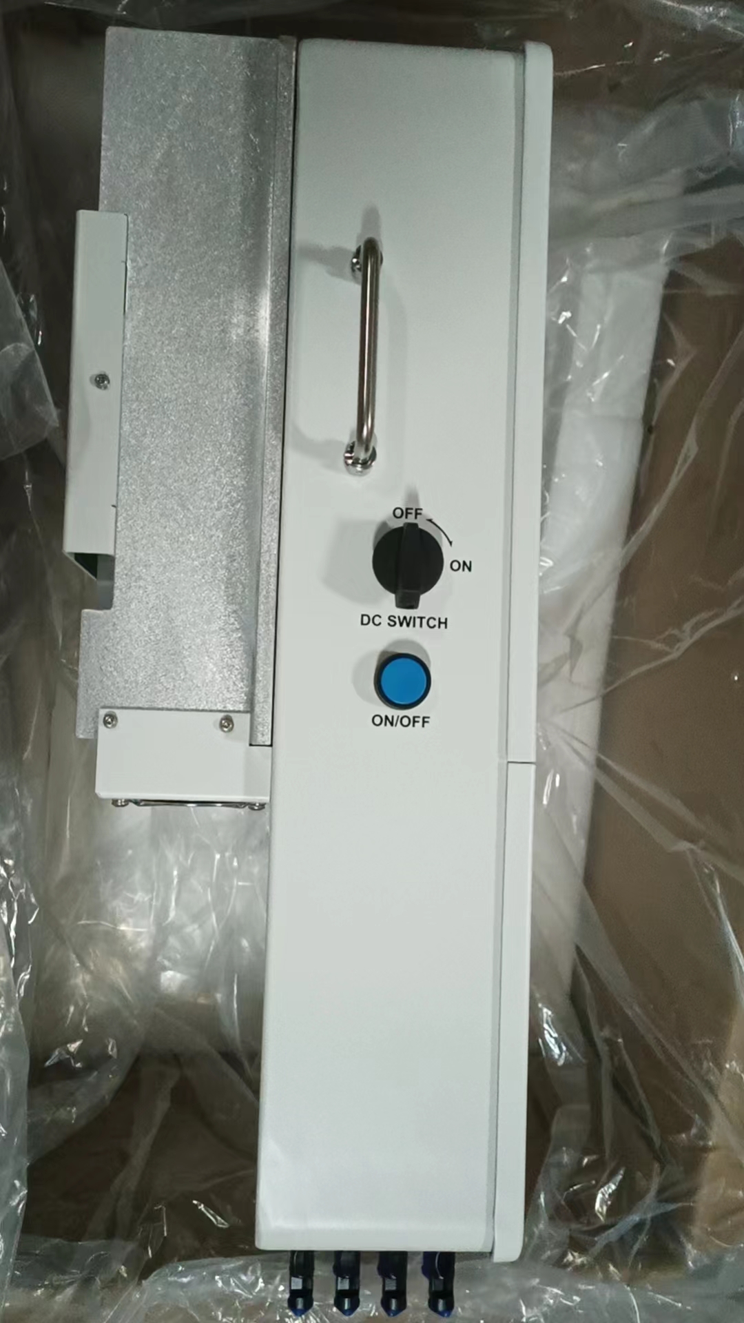 Large Solar System Compatible 15kw Deye Hybrid Inverter With Diesel Generator Support and Battery Parallel Charging