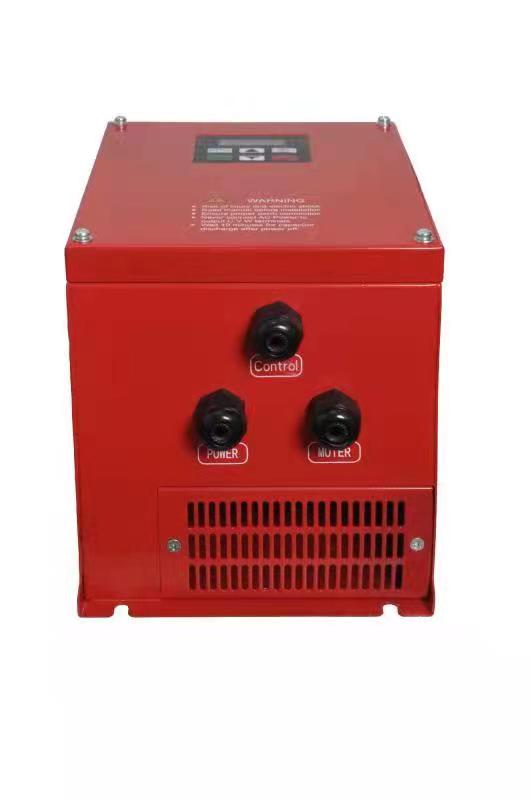 900Vdc Outdoor Waterproof IP65 2.2kw 380V Solar Pump Inverter