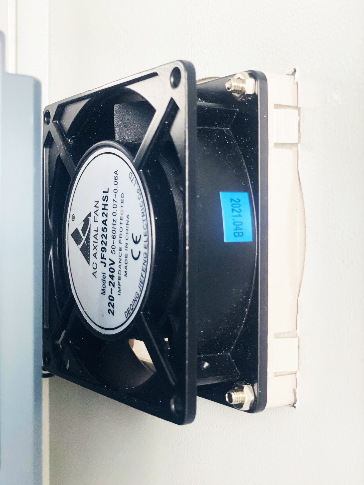 Touch Screen HMI Customized High Efficiency Water Pump Motor Solar Energy System Electrical Control VFD Cabinet