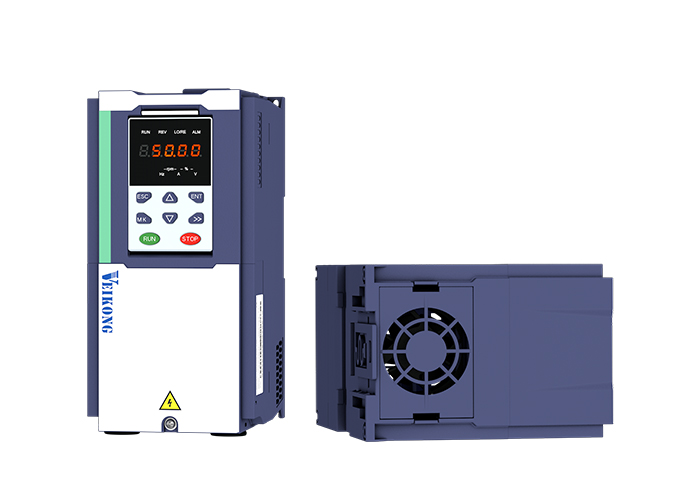 VEIKONG Solar Pump Inverter DC to AC Single Phase 220V Solar Water Pump Inverter High Efficient MPPT GPRS Function