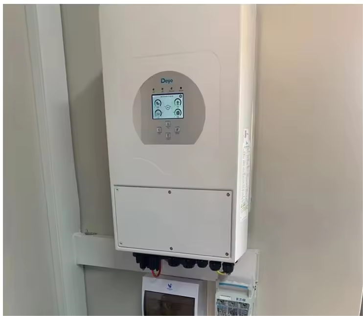 Good Quality Deye SUN-30K-SG01HP3-EU-BM3 20kW 30kW 40kW 50kW Three Phase High Voltage Hybrid Solar Inverter With Certificated