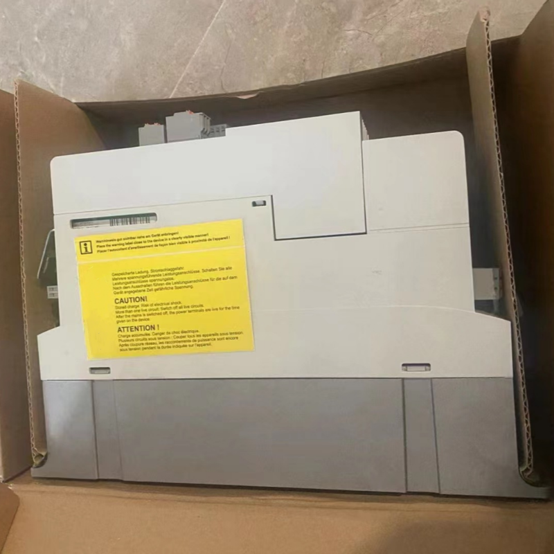 100% New Original Solar Pump Inverter VFD IP65 AC Drive EVS9321-ER EVS9322-ER EVS9323-ER EVS9324-ER EVS9325-ER EVS9326-ER Motor