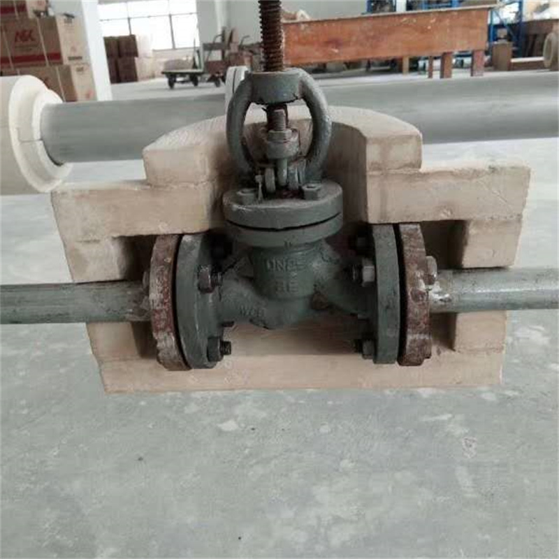 100% Free Asbestos Calcium Silicate Thermal Insulation Pipe for Heat Pipes Section