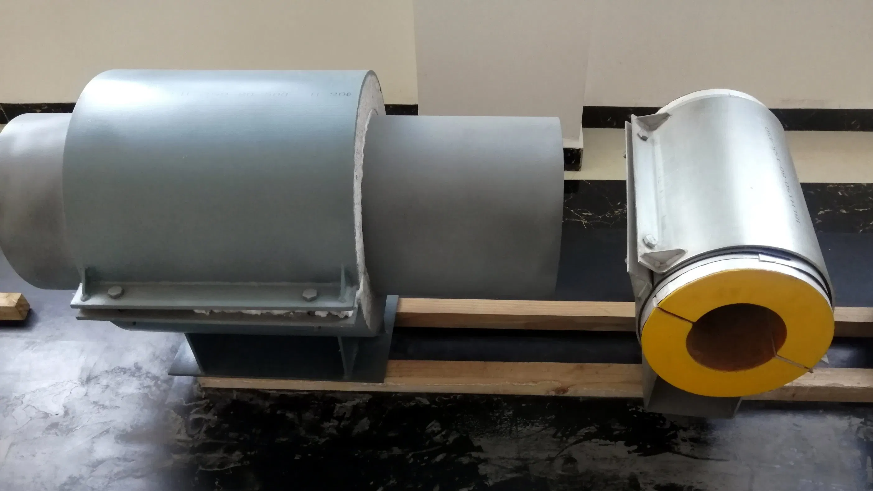 Polyurethane Cryogenic/Thermal Insulation Pipe Supports/Brackets