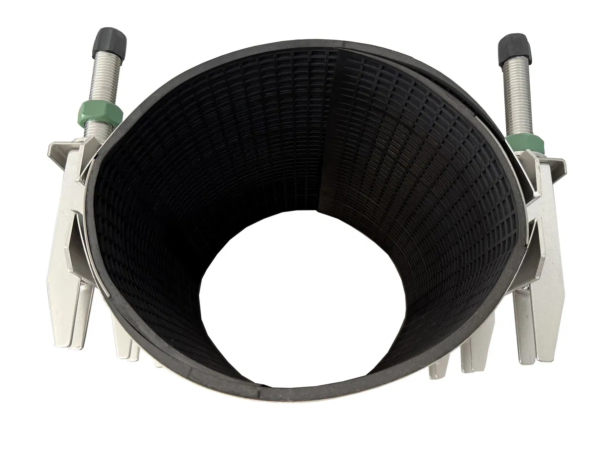 Ss303 316 Dual Plate Type Pipe Repair Clamp Pipe Coupling Pipe Fitting Clamp Leak Clamp Connecting Coupling