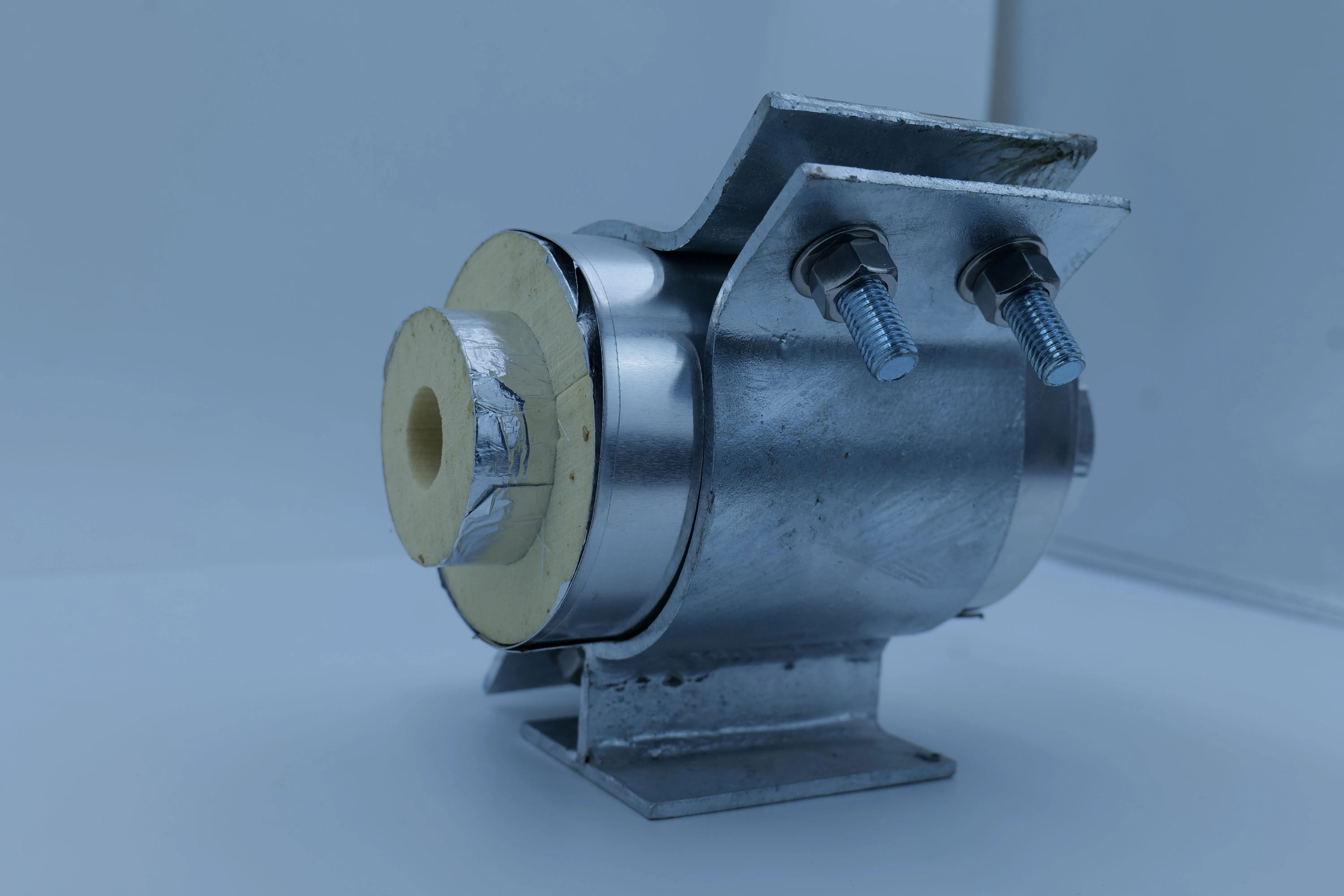 Limit Management Sliding Pipe Support for Harsh Environmental Conditions