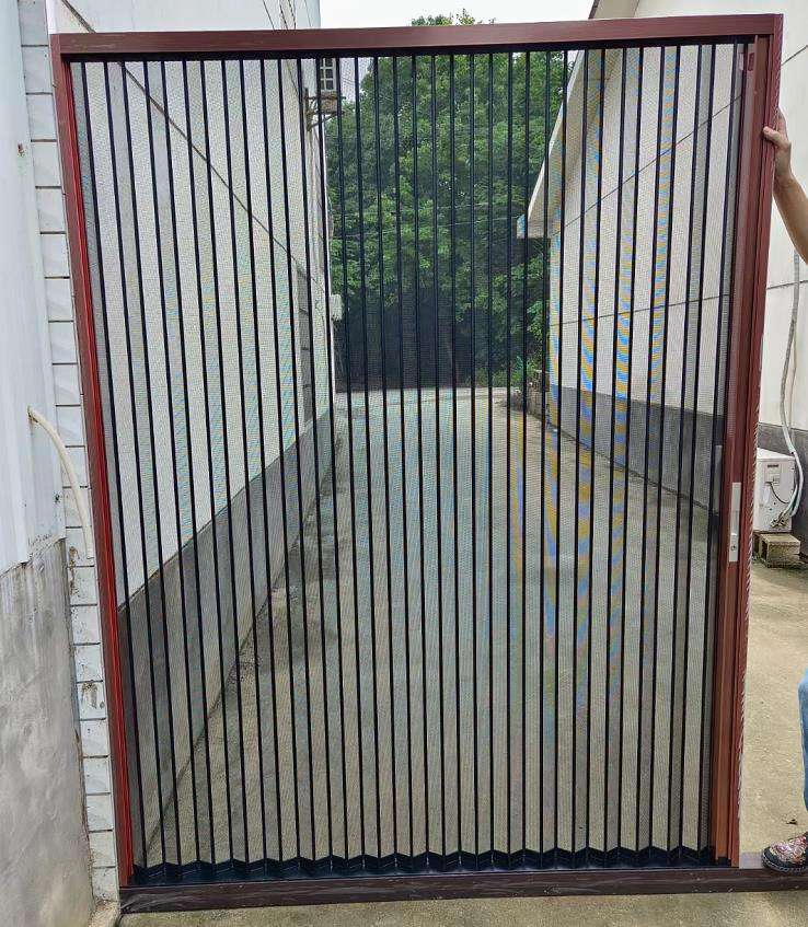Custom Magnetic Privacy Steel Mesh Screen Door for Home and Living Room Stainless Steel Decorative Panel Withmagnets Folding Screen Door Accordion Screen Door
