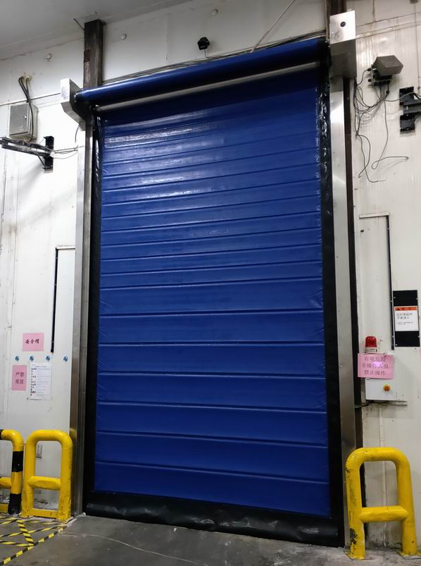 Industrial Automatic Plastic Cool Room Fabric Rapid Rolling up PVC High Speed Zipper Roller Shutter Doors for Freezers