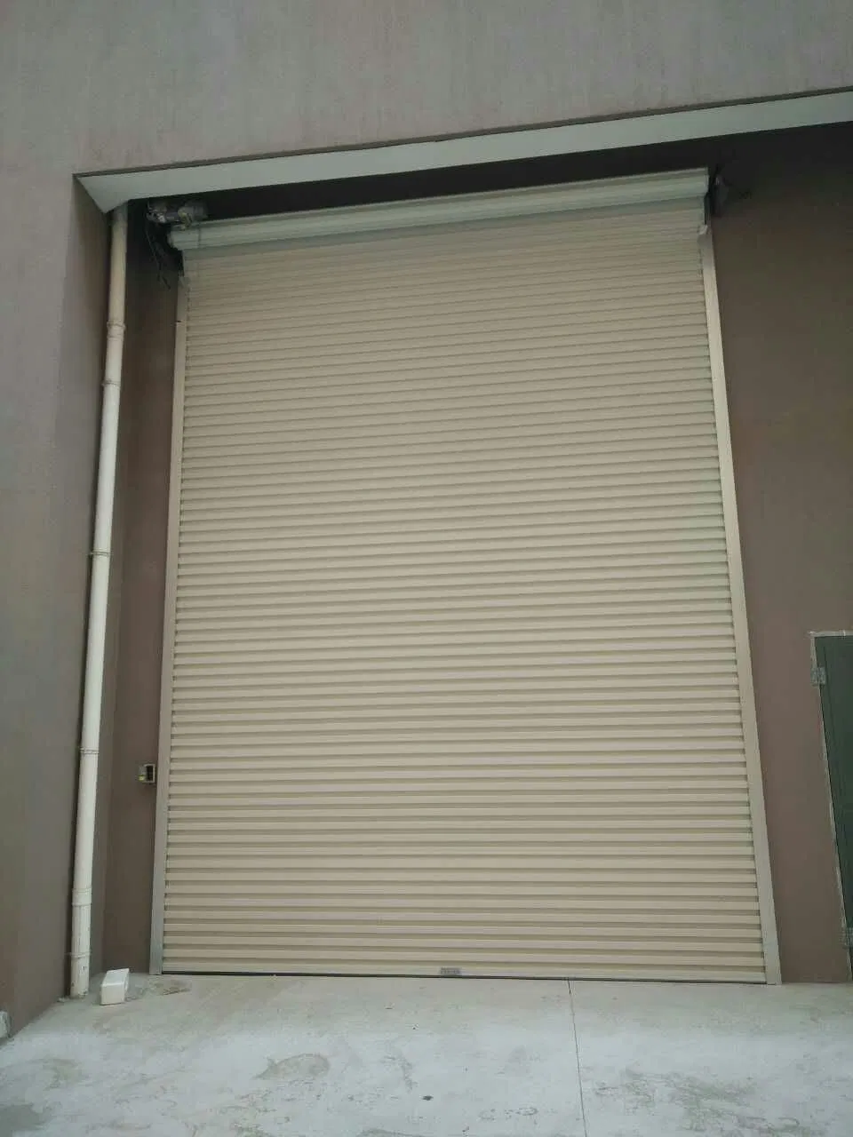 Wholesale Exterior Aluminum Metal Security Rolling Down Garage Door