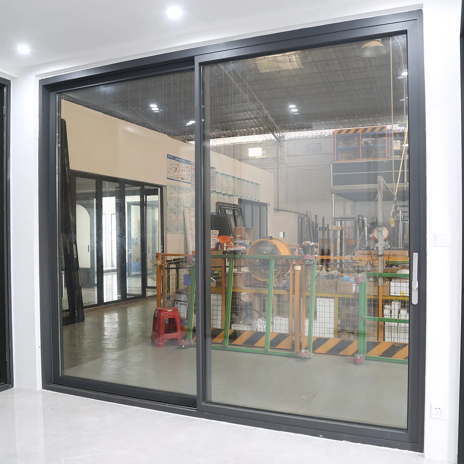 Australian Design Aluminum Sliding Door with Stainless Steel Mesh Mosquito Net