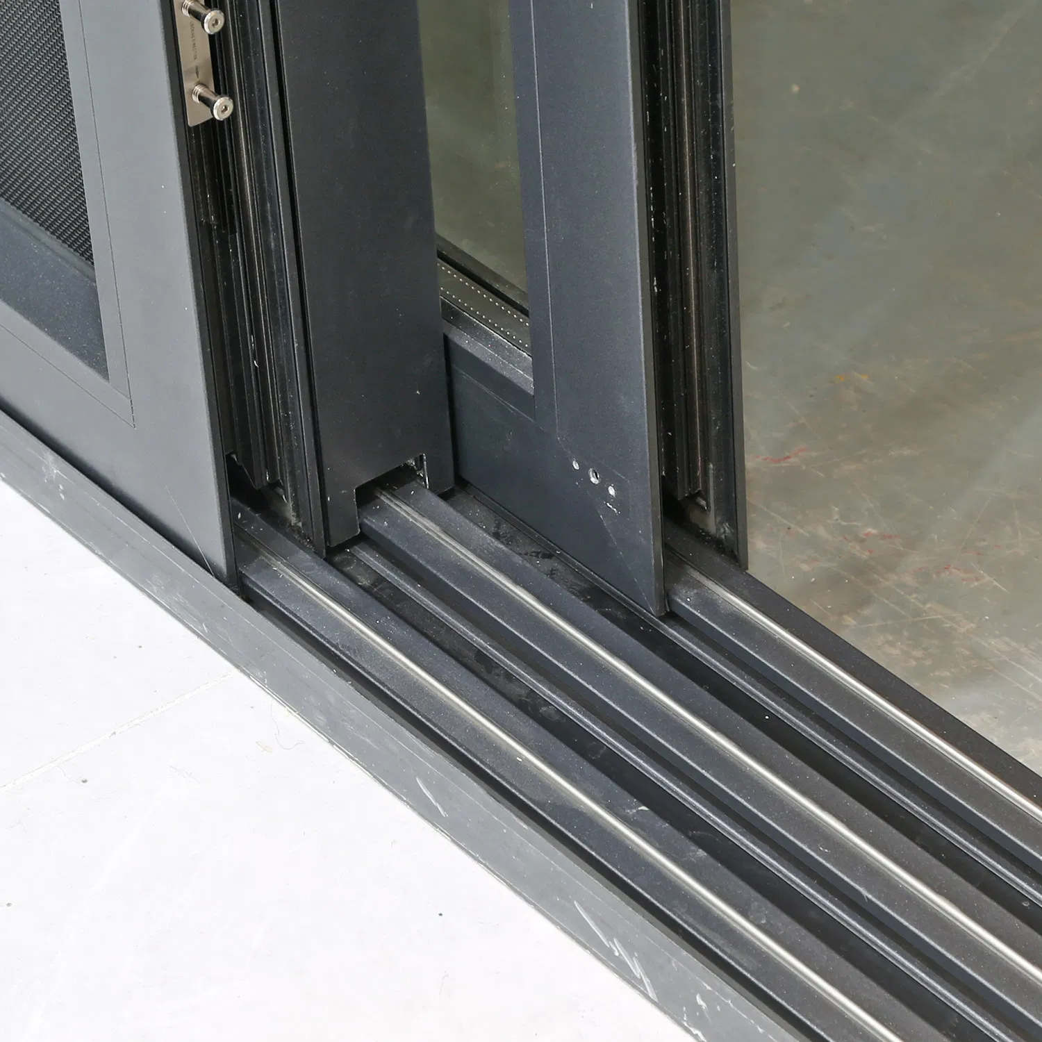 Australian Design Aluminum Sliding Door with Stainless Steel Mesh Mosquito Net