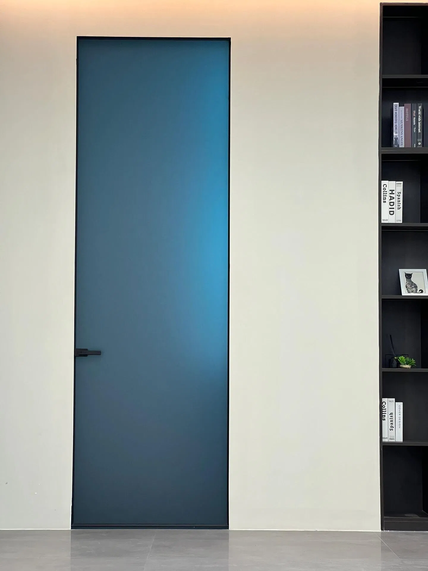 Premium Aluminum Sliding Door with Durable Stainless Steel Mesh Options