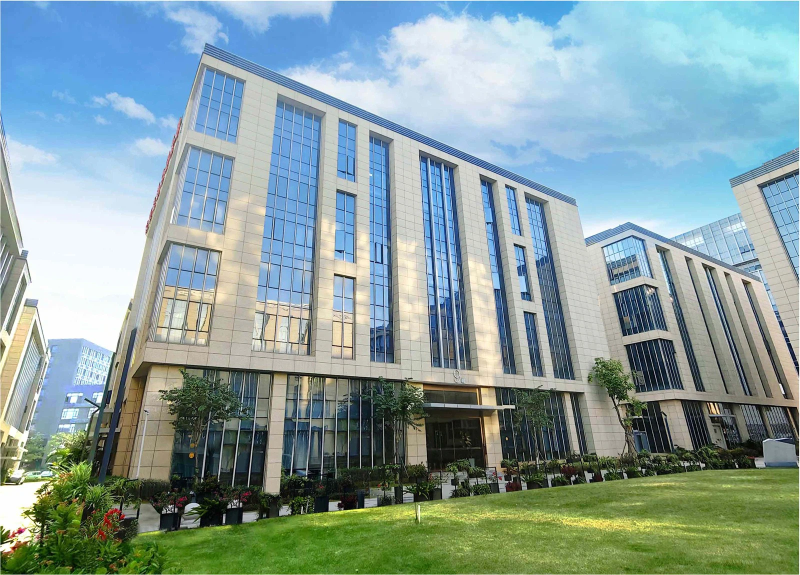 Jiangsu Zylo Solar energy storage systems factory — manufacturing facility overview