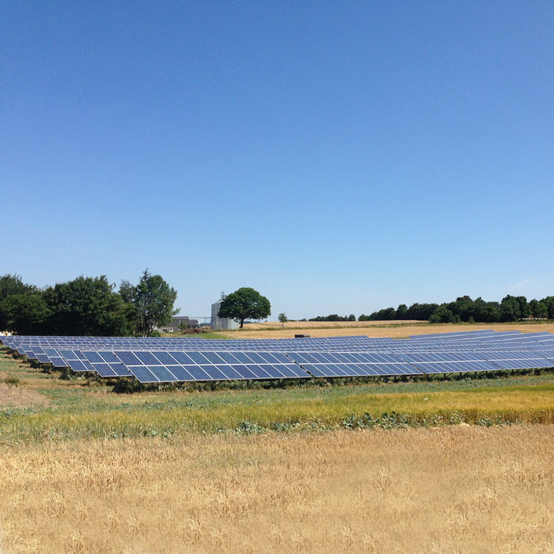 Auto Solar Panel Tracking System Sun Tracker Mounting Structure for Agriculture, Residential, Commercial Solar Project