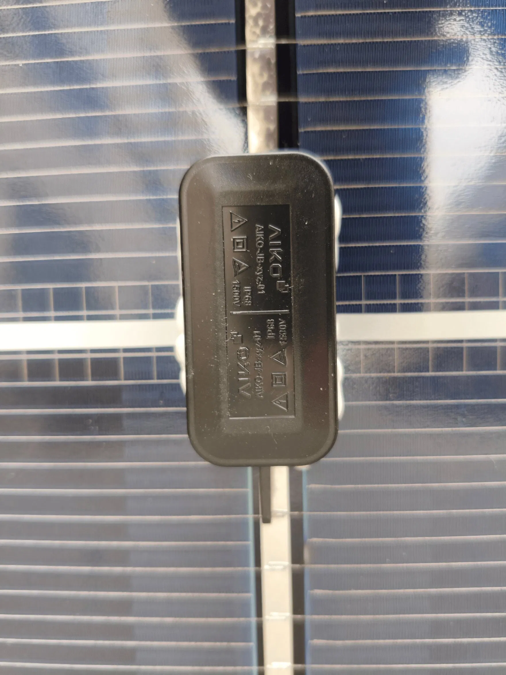 Aiko Higher Power Aiko-A670-Grh66dw 680W 670W 660W 650W Aiko Stellar Series Bifacial PV Module for Commercial Solar System