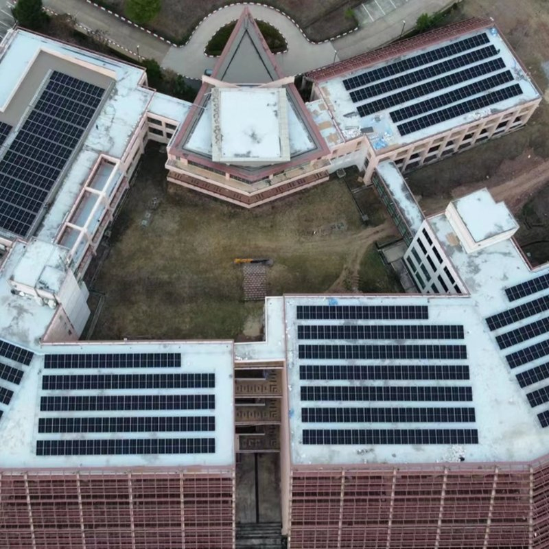 600-720W N-Type Bifacial Double-Glass Monocrystalline Solar Module with PU Composite Frame