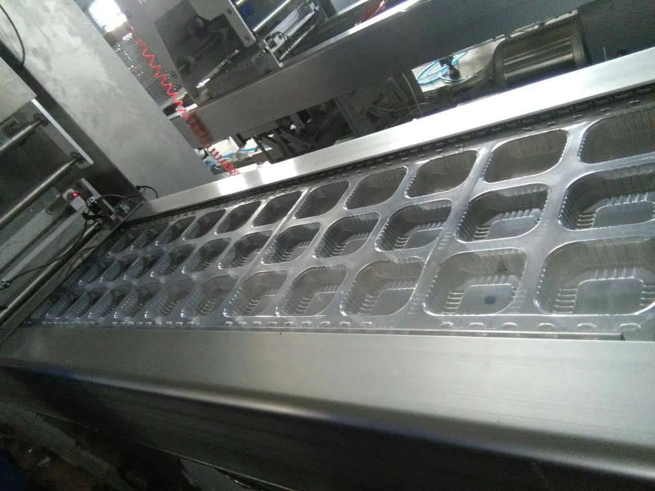 Thermoforming Vacuum Packing Machine/Sandwich Packing Machine/Ex-Factory Price Original Package Can Be Customized