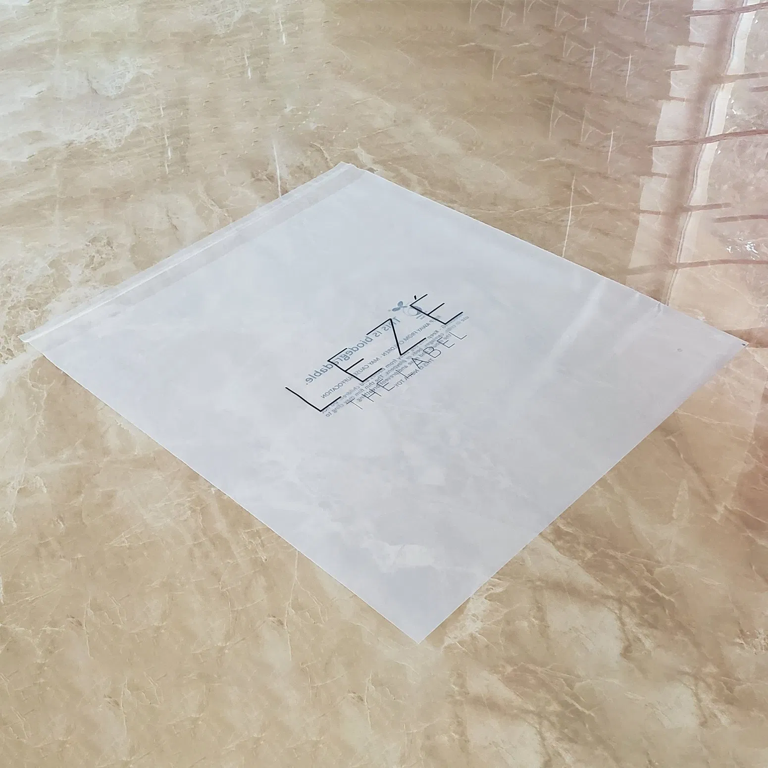 Biodegradable and Compostable Apparel Package with Sticky Tape TUV Certificates