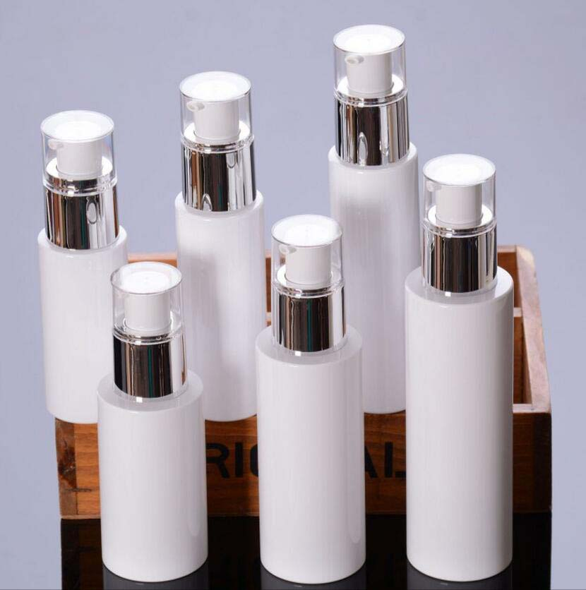 White Plastic Lotion and Spray Bottlefor Cosmetics Package