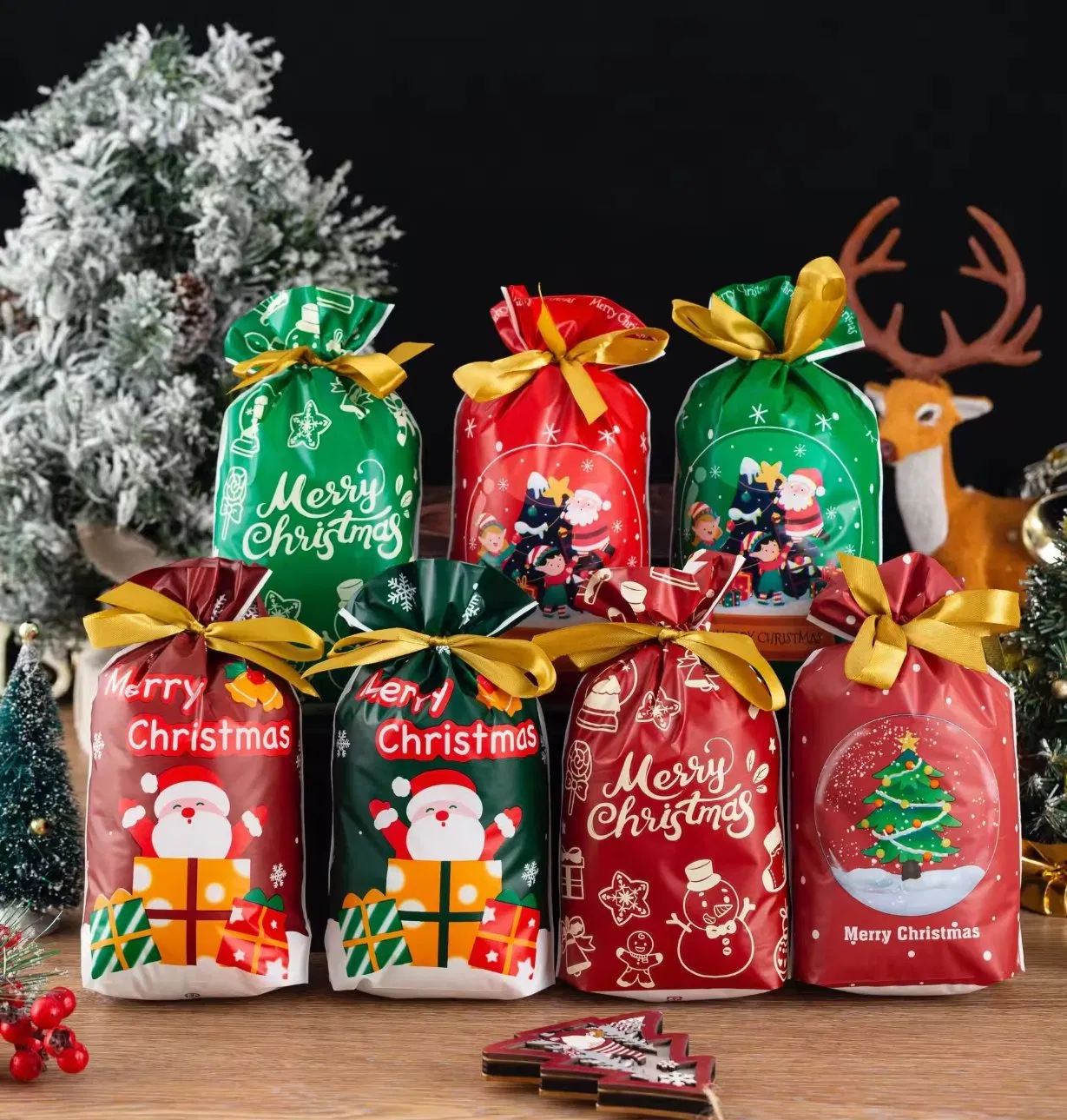 Reusable Candy Package with Twist Tie Christmas Gift Drawstring Bag Decoration