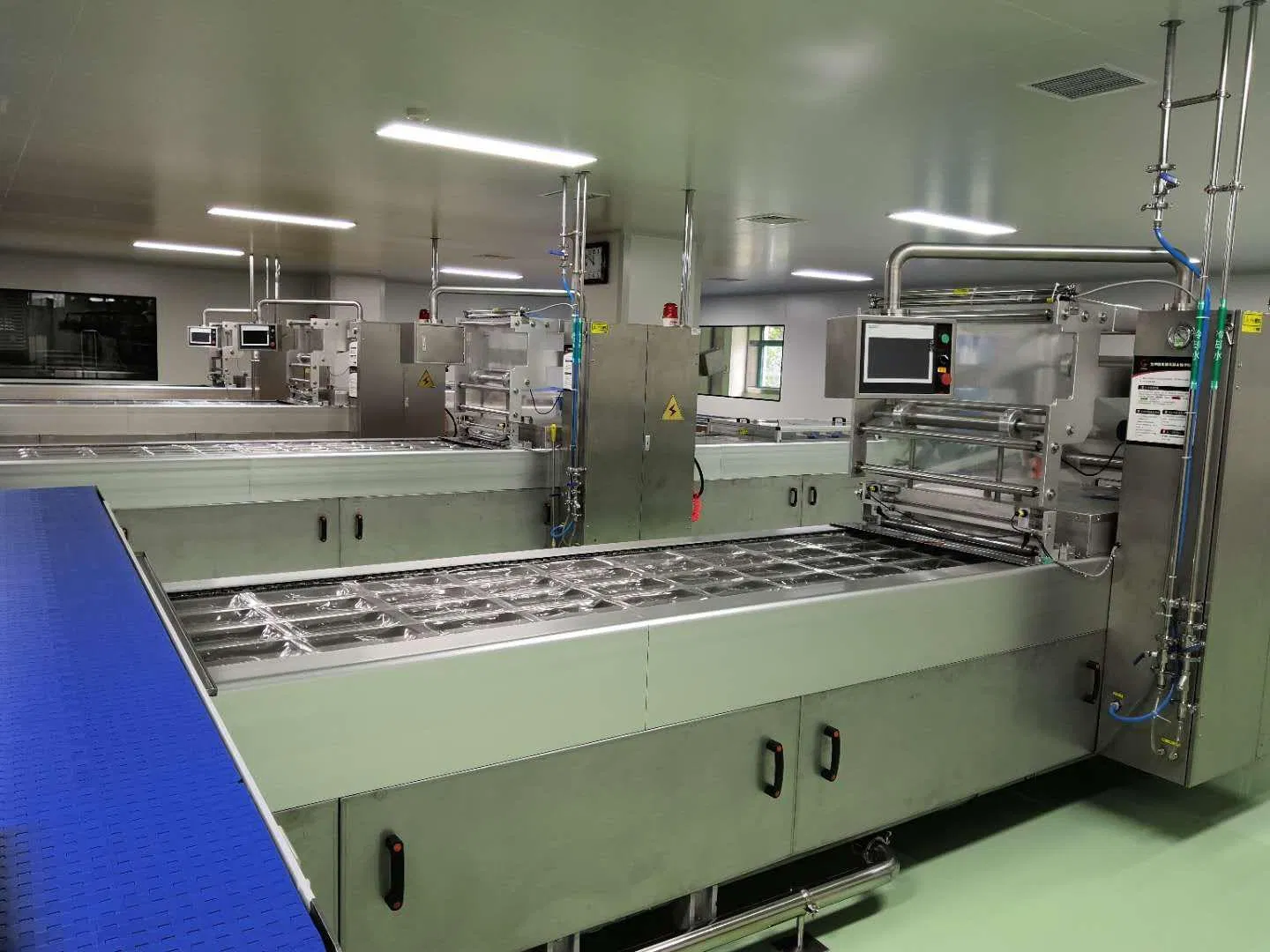 Thermoforming Vacuum Packing Machine/Sandwich Packing Machine/Ex-Factory Price Original Package Can Be Customized