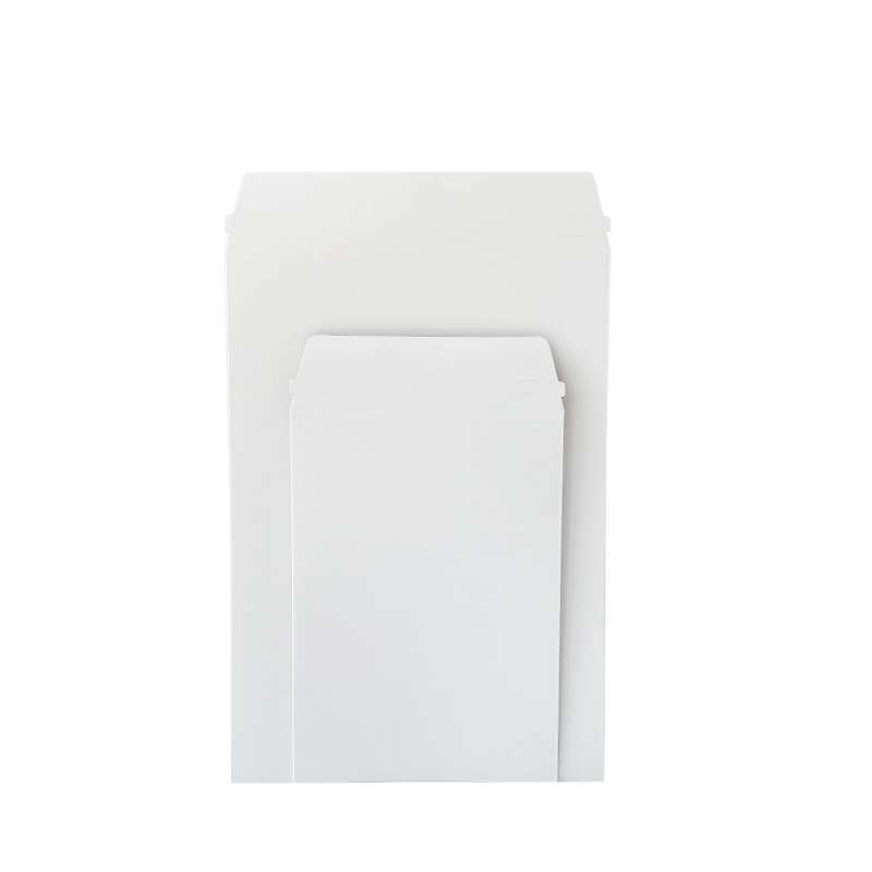 White Rigid Cardboard Mailers Stay Flat Envelopes for Courier Package