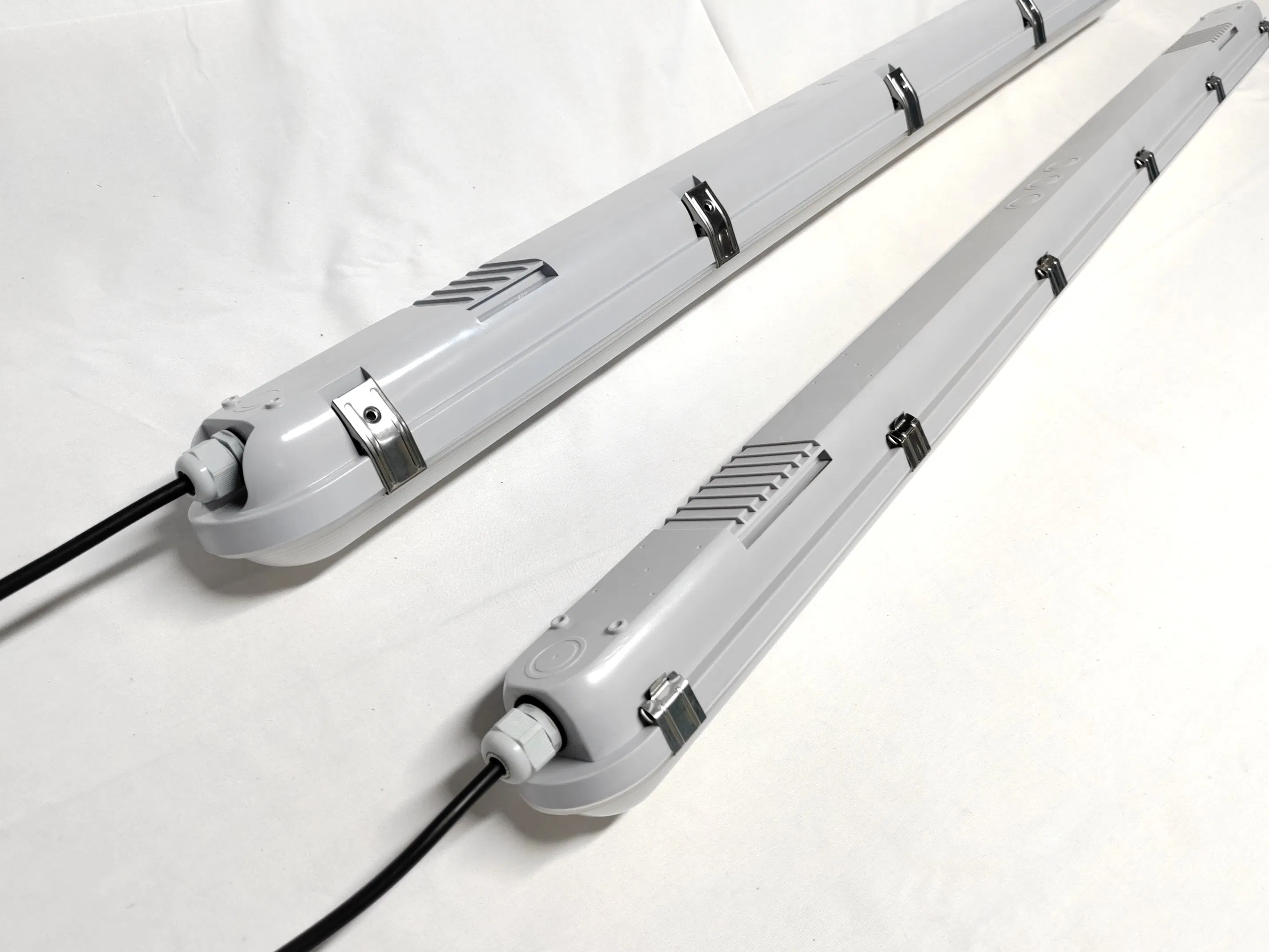 High-Performance ETL Certified Vapor Tight LED Light Fixture