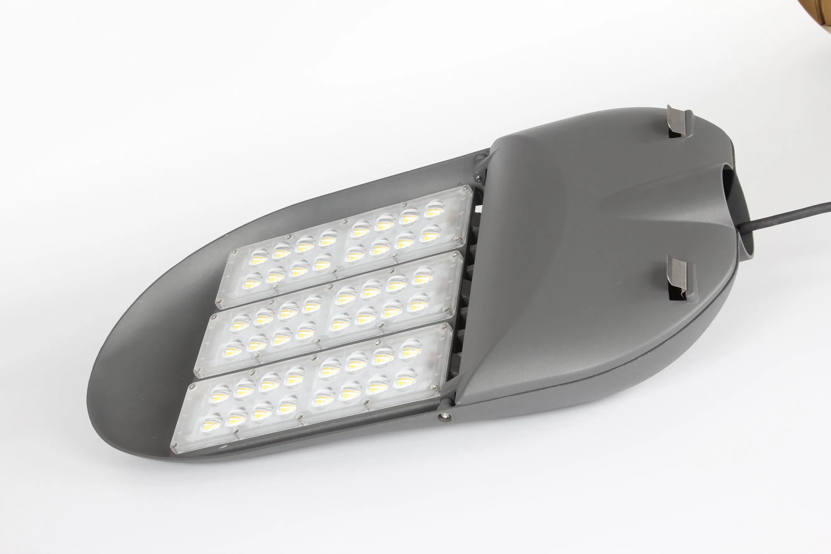 150lm/W Shoebox Lamp 5years Warranty 150W LED Street Light Retrofit Kits Shoe Box Light 347V 480V