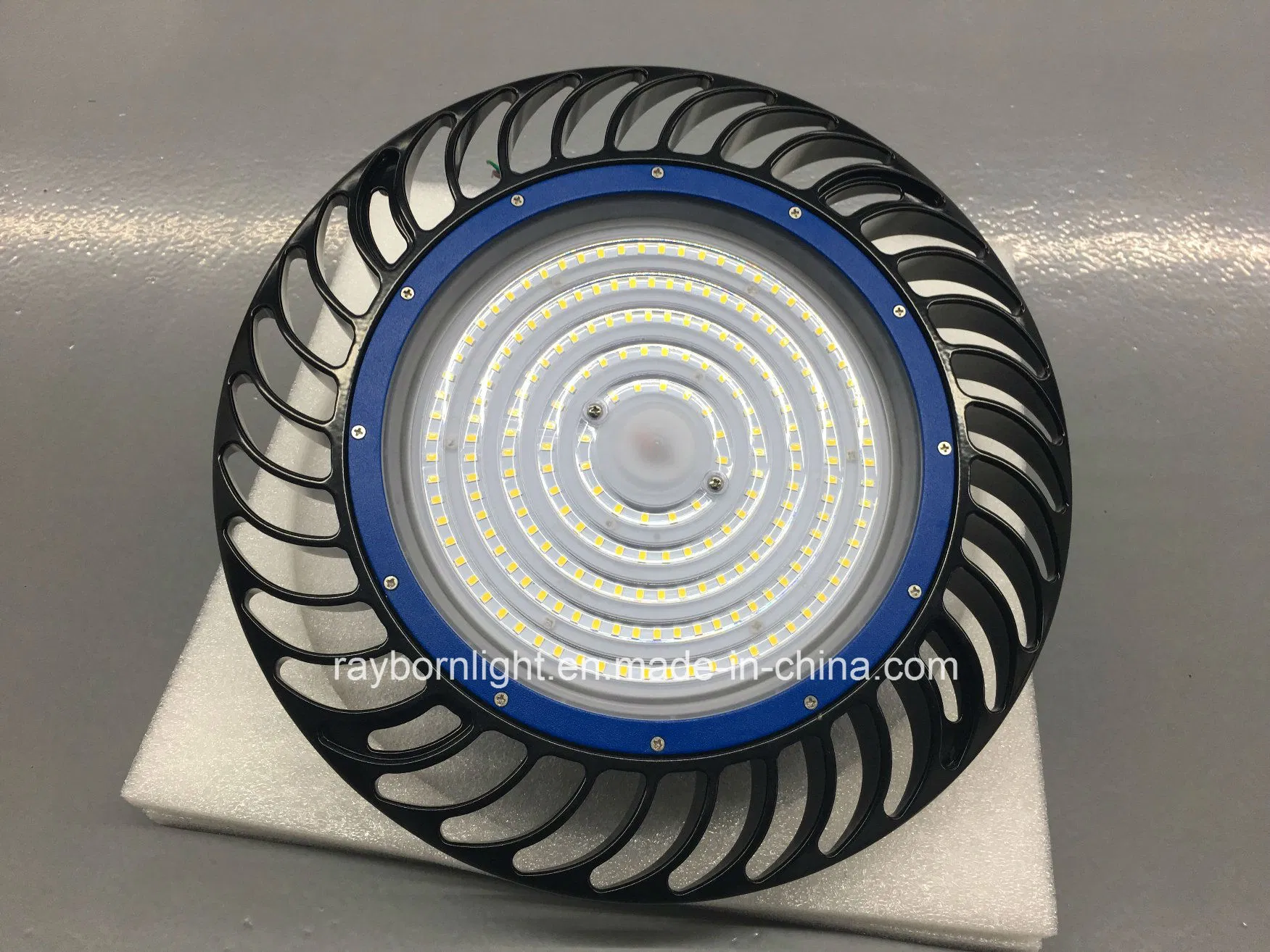 Warehouse Lighting 100W 150W 200W UFO LED Low Bay Lamp (Rb-Hb-100wu1)