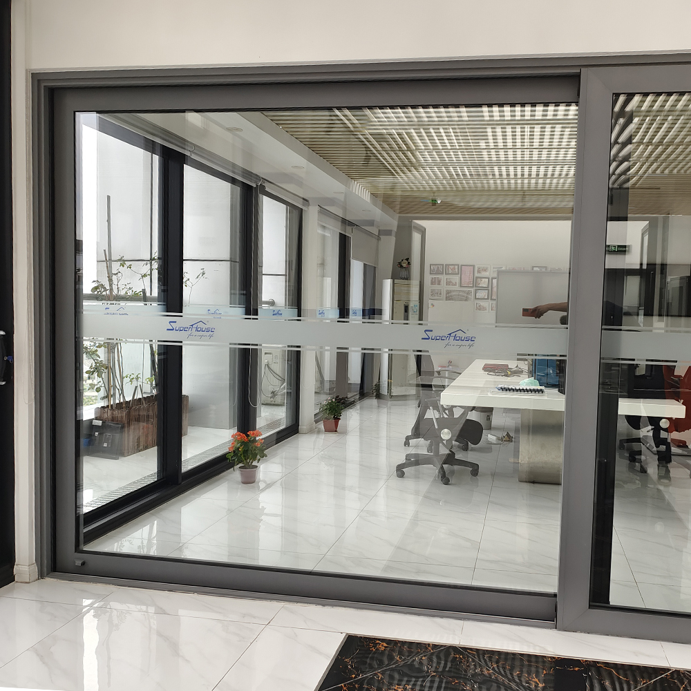 Aluminium Lift Sliding Door Detail 4