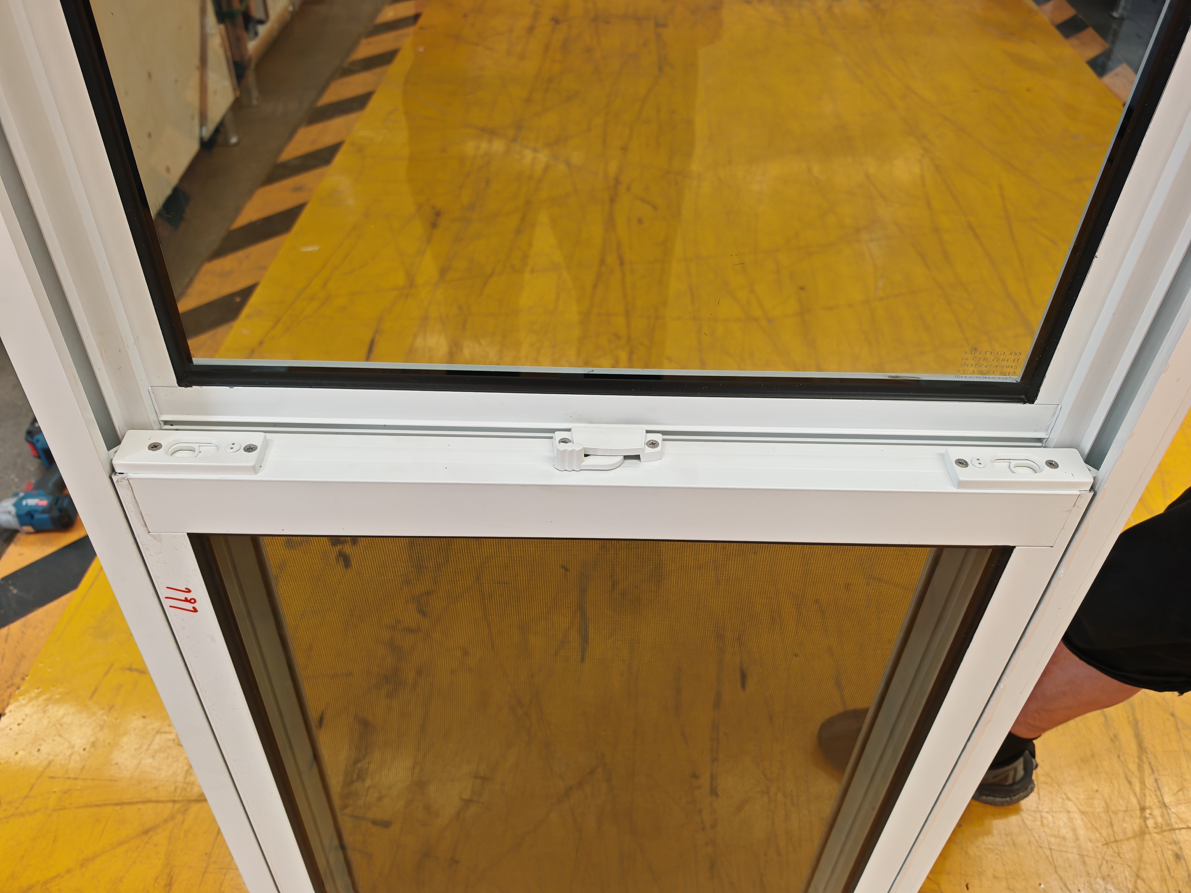 Thermal Break White Impact Sliding Window Hurricane Certified with Insect Screen for Villa NOA Certified