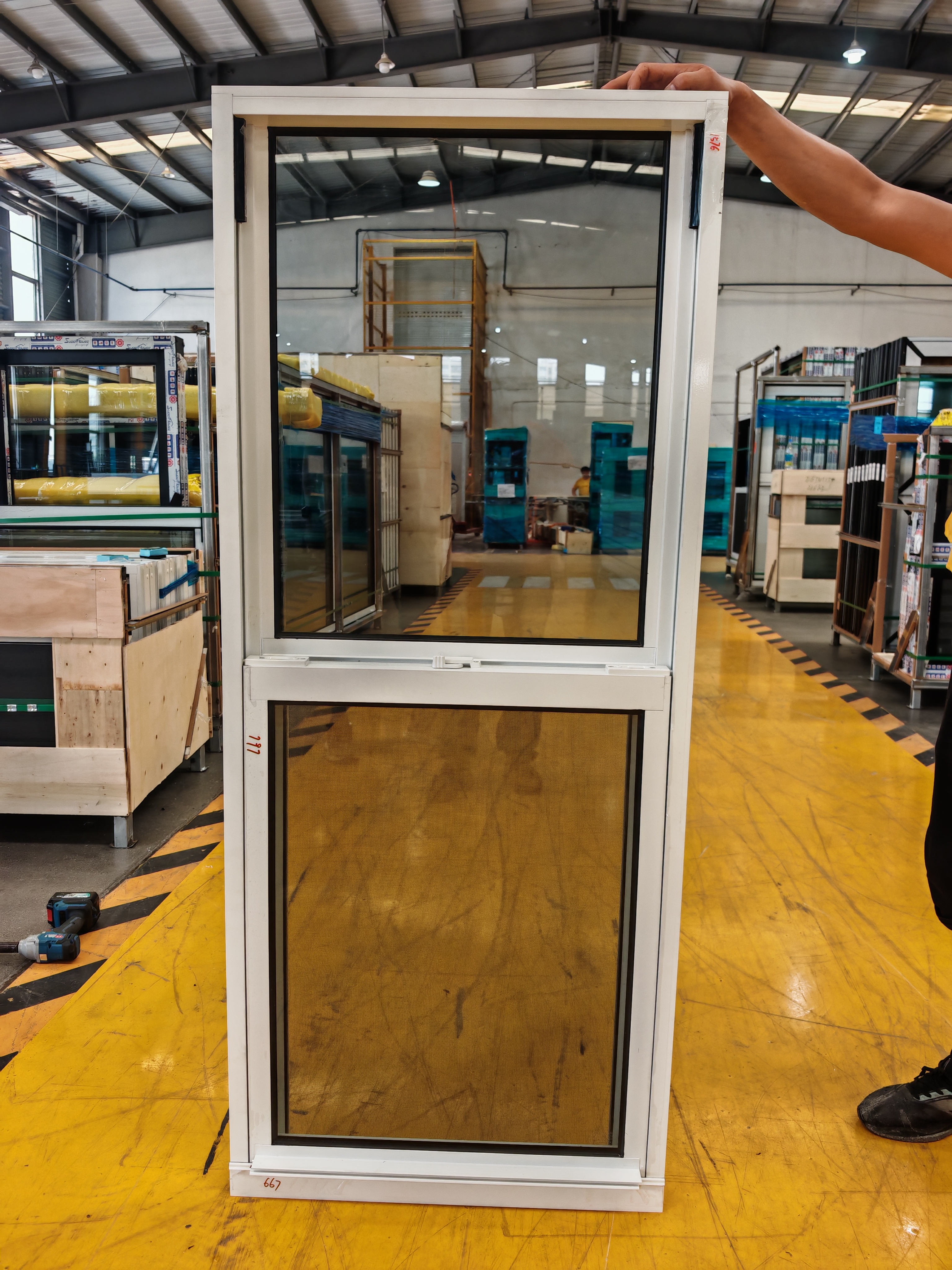 Thermal Break White Impact Sliding Window Hurricane Certified with Insect Screen for Villa NOA Certified