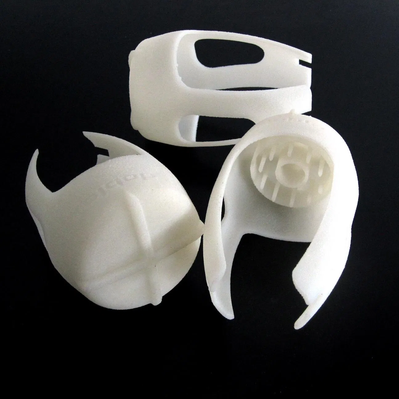 Industrial SLS/Mjf 3D Printing Services-White/Black PA12 &amp; Glass-Fiber Nylon Solutions