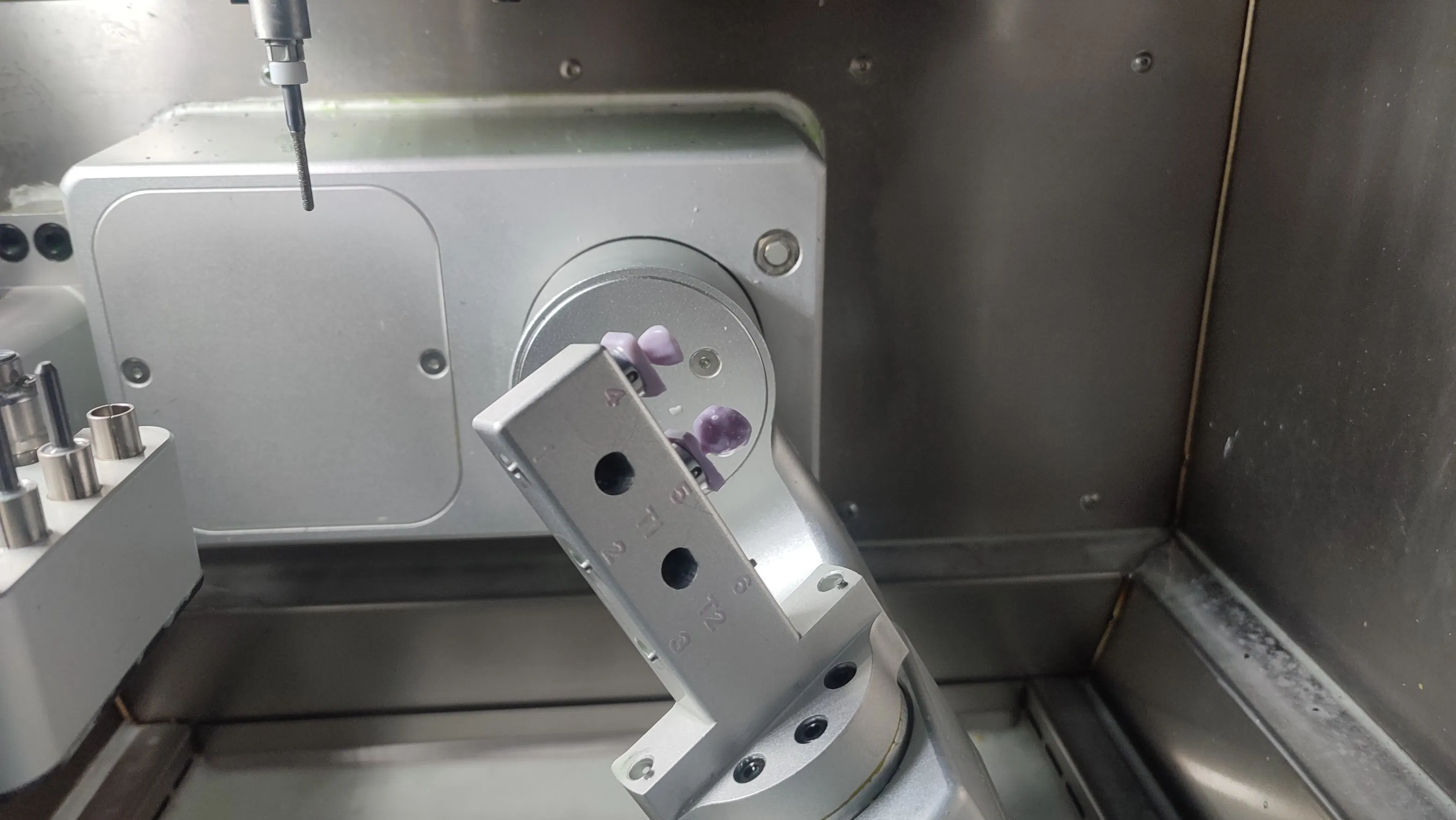 Yucera Yrc-6X Dental Lab Milling Solution