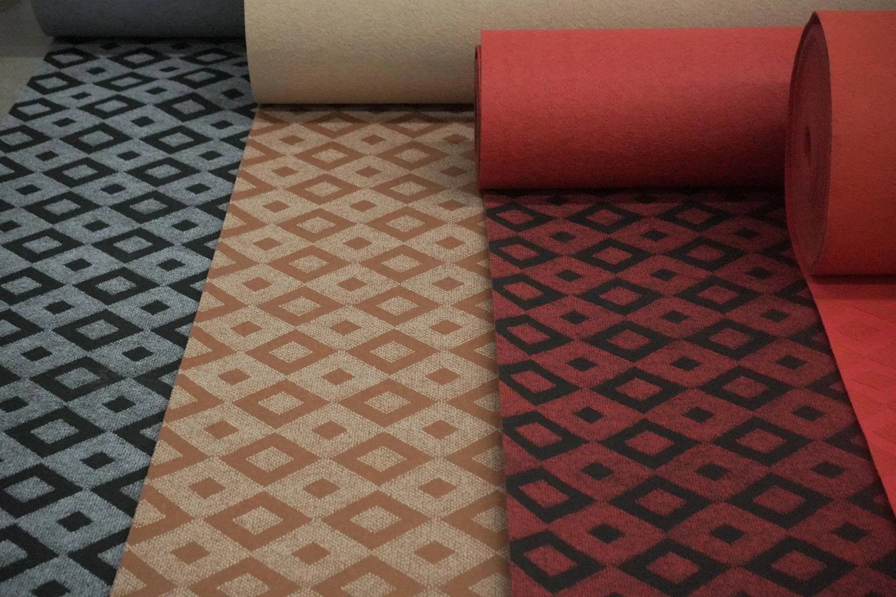 Premium Non-Slip Yoga Tiles for Ultimate Comfort and Grip