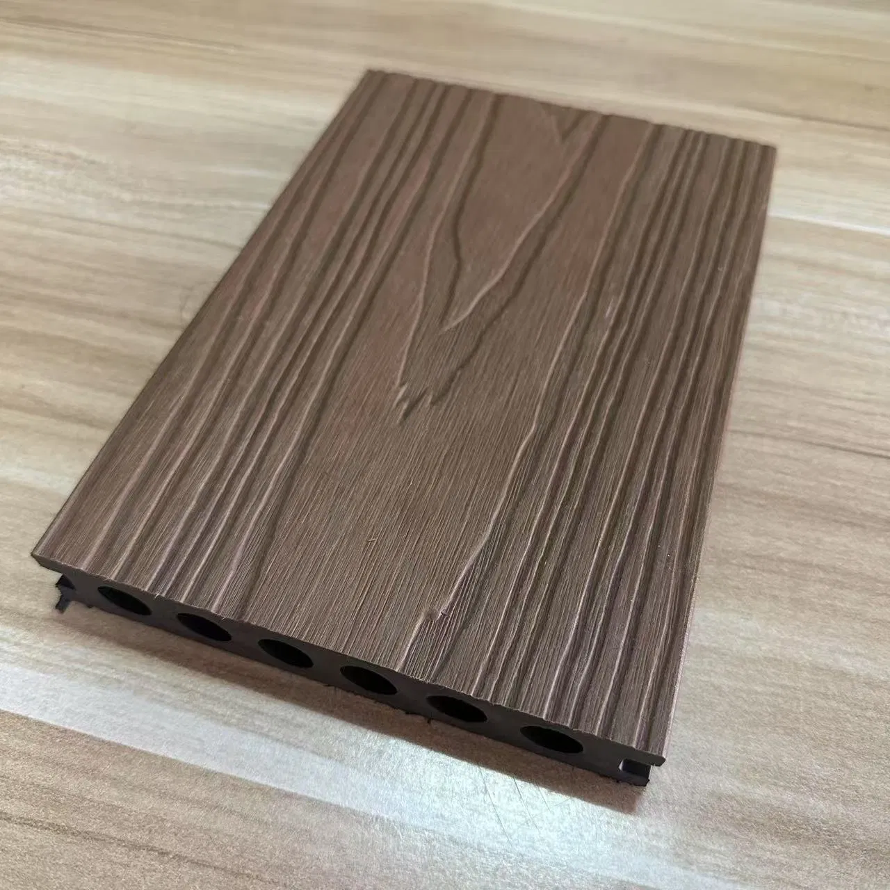 Hollow Co-Extruded WPC Decking Tiles 138X23mm Waterproof Anti-Static for Outdoor Commercial