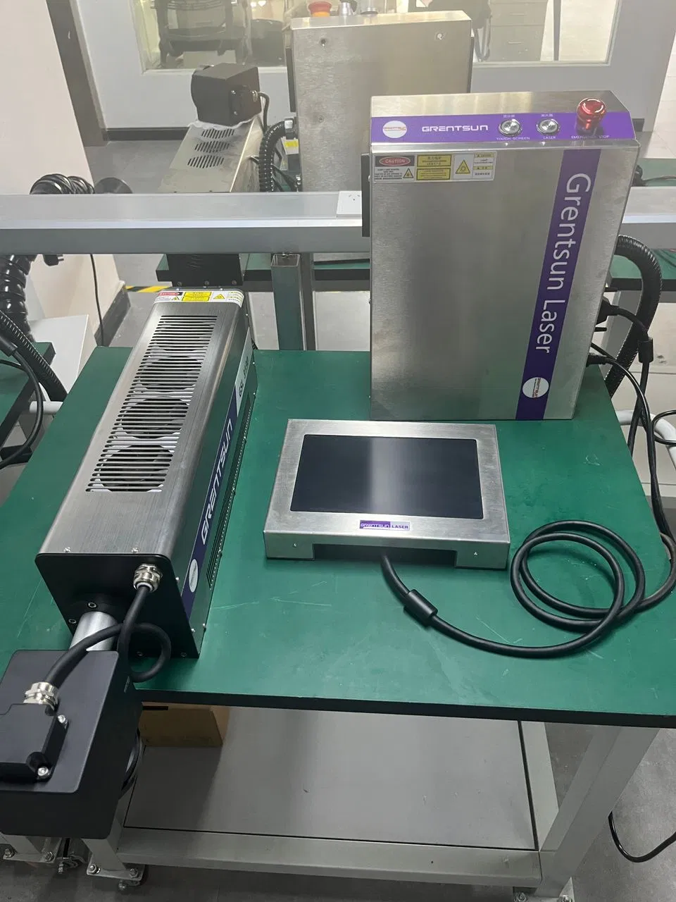 80m/Min High Speed Pet Bottle CO2 CNC Laser Marking Machine 30W 60W 9.3um 10.6um Crd Davi Laser Inkjet Coding Printer ISO Certification OEM/ODM Available