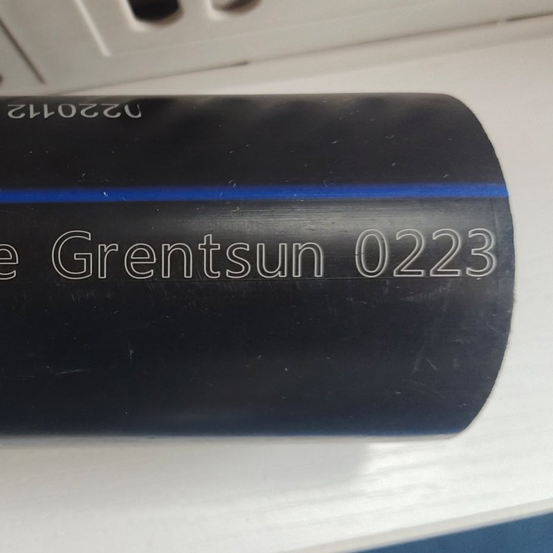 High Speed 30W 100W Fiber Laser Coding Machine Max Raycus Laser Inkjet Printer for Juice Beer Line Printing