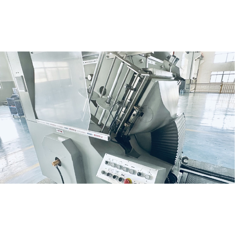 Automatic Hot Foil Stamping and Die Cutting Machine (TL780 for paper size 780*560mm)