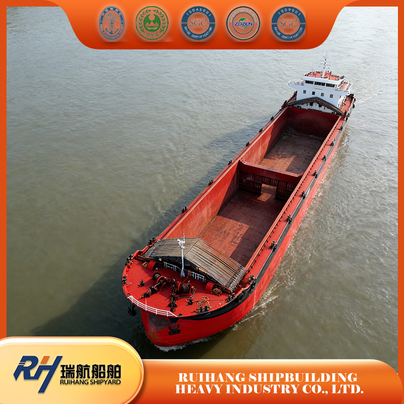 . Eco-Conscious Bulk Shipping Solution for Modern Logistics Needs