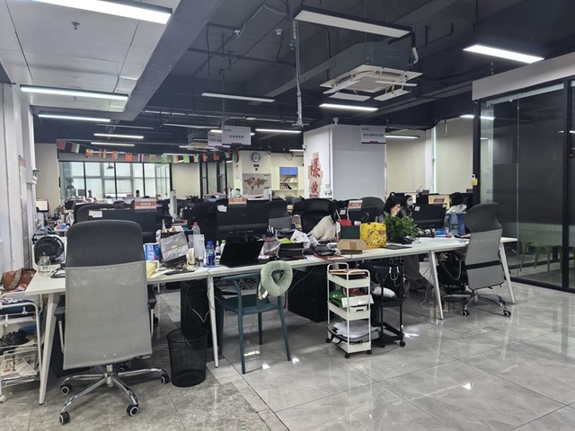 AeroLoad international cargo handling and warehouse facility