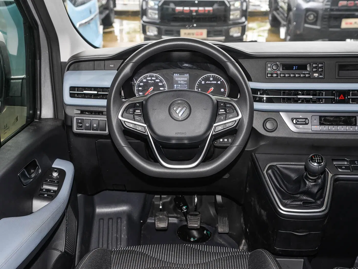 Foton Cargo Van: Reliable Delivery Solution for Every Business