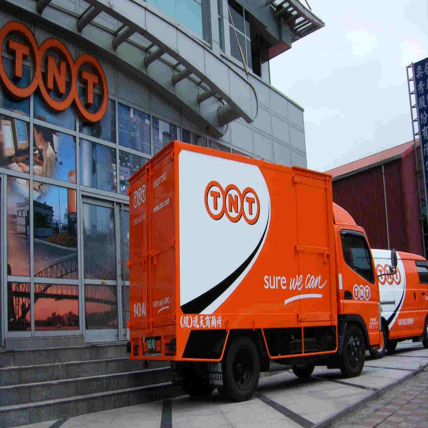 Door to Door Shipping Company DHL/UPS/FedEx/TNT Express Air Cargo to USA/Europe/Canada/Australia