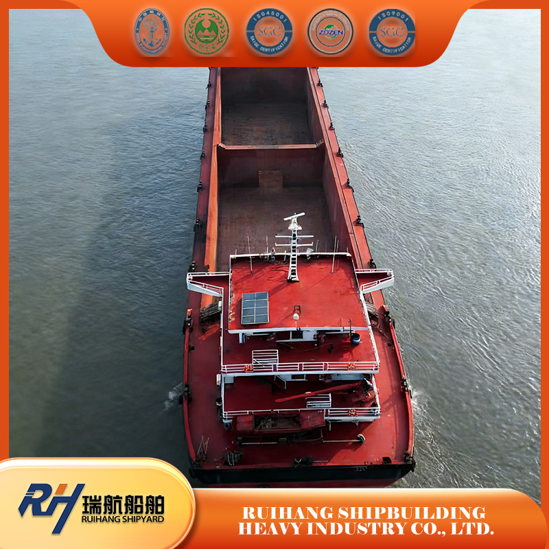 . Eco-Conscious Bulk Shipping Solution for Modern Logistics Needs