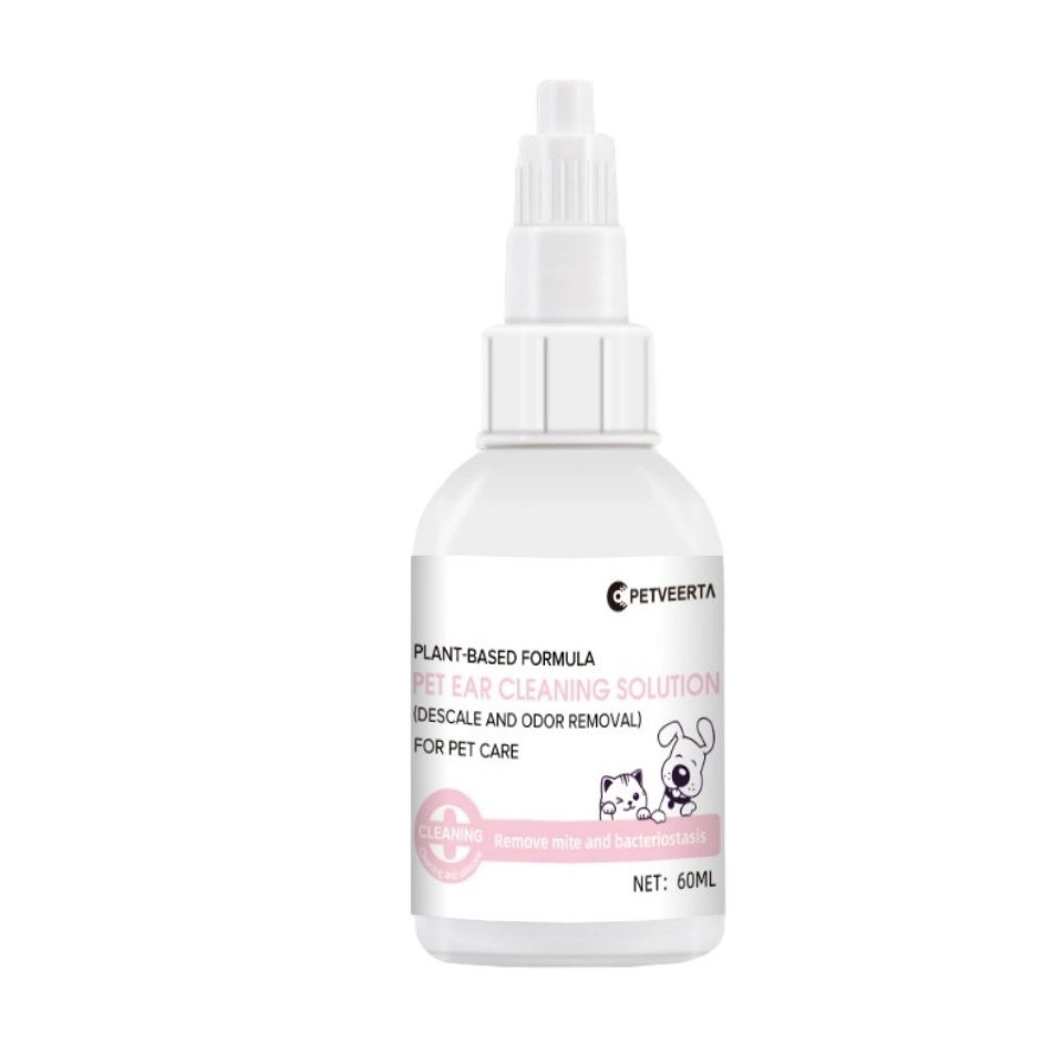 Gentle Pet Ear Cleansing Solution for Healthy Ears