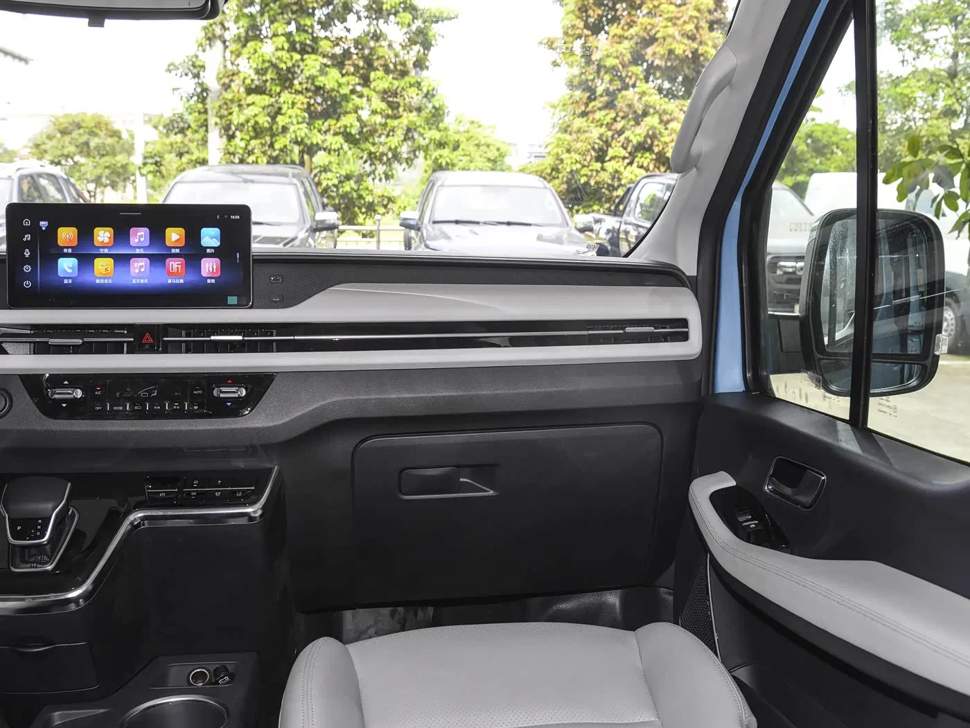 Foton Cargo Van: Reliable Delivery Solution for Every Business