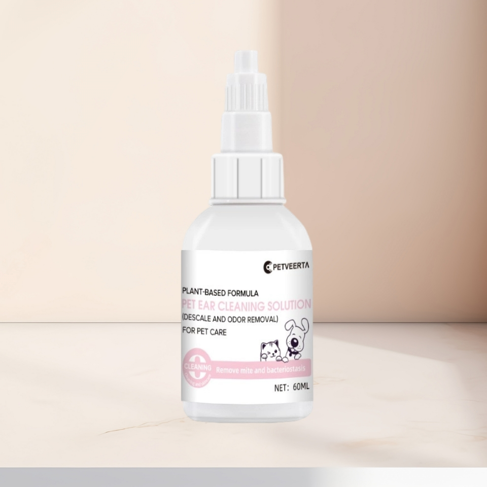 Natural Ear Cleaning Solution for Dogs and Cats, Gentle Formula