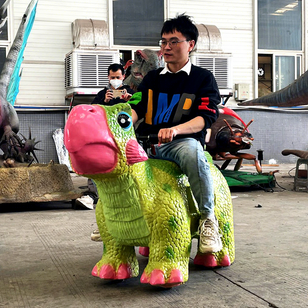 Small Dinosaur Ride-On Car Animatronic Dinosaur for Children Amusement Park Shopping Mall Toy for Public Space Airport Adventure