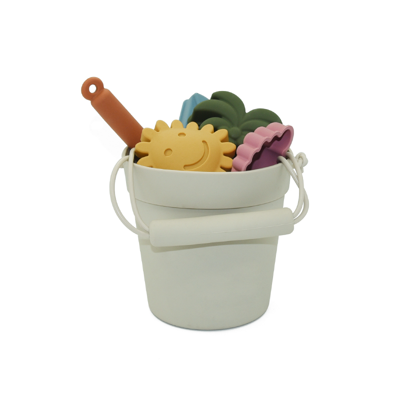 Hot Selling Silicone Bucket Set for Kids Play on the Beach Eco-friendly Food Grade Silicone Beach Sand Toys for Kid